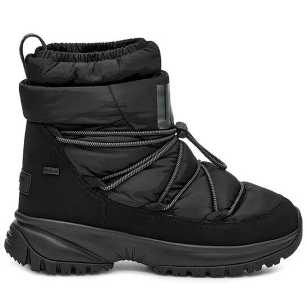 The UGG Womens Mid Yose Puff Winter Boot